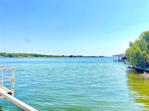 5102 Stoneridge Dr, Granbury, TX 76048