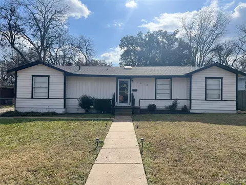 1018 Elm St, Hillsboro, TX 76645