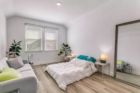 Bedroom - 1436 Eagle Feather Way, Haslet, TX 76052 photo 4 of 4