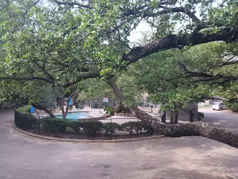 7456 E Northwest Hwy #H 125, Dallas, TX 75231