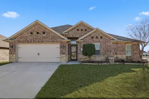 442 Goodnight Trl, Justin, TX 76247