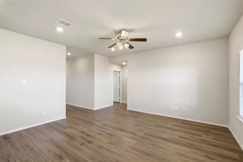 3304 Brosnan Rd, Lorena, TX 76655 photo 11