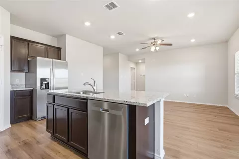 3304 Brosnan Rd, Lorena, TX 76655 photo 5
