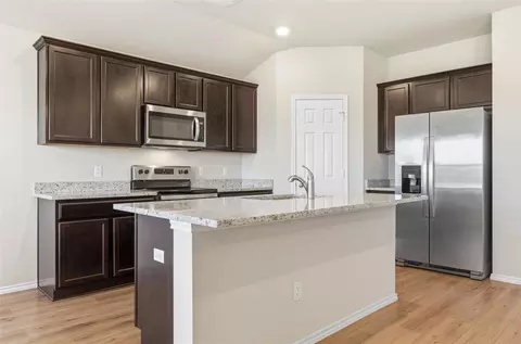 3304 Brosnan Rd, Lorena, TX 76655 photo 8