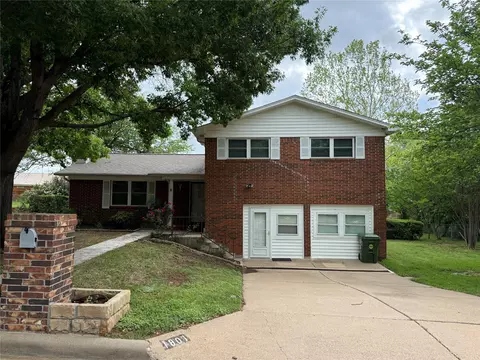 1801 SE 24th Ave, Mineral Wells, TX 76067