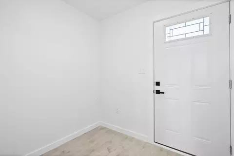 Entry Way - 203 E South St, Itasca, TX 76055 photo 1 of 1