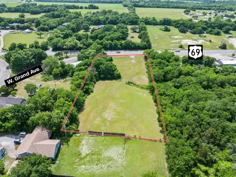 1462 Us Highway 69, Whitewright, TX 75491