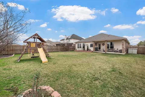 9945 Caney Creek Dr, Waco, TX 76708 photo 32