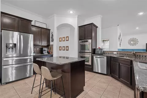 9945 Caney Creek Dr, Waco, TX 76708 photo 11