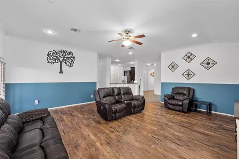 9945 Caney Creek Dr, Waco, TX 76708 photo 8