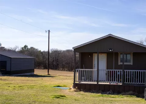 145 Firefly Dr, Springtown, TX 76082 photo 5