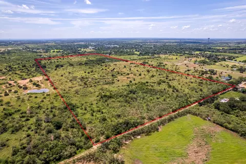 908 County Road 138, Bangs, TX 76823 photo 9