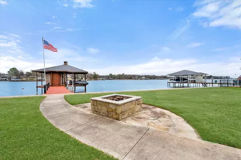 110 Northwood Pl, Enchanted Oaks, TX 75156