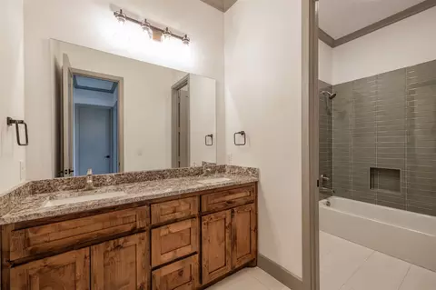 Bath - 4112 County Road 1098, Celeste, TX 75423 photo 5 of 5