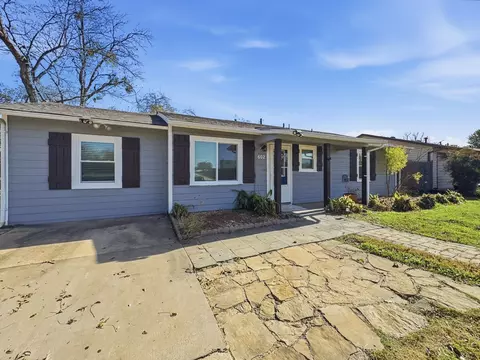 Other - 602 N Ector Dr, Euless, TX 76039 photo 1 of 3