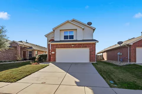 2124 Sweetwood Dr, Fort Worth, TX 76131