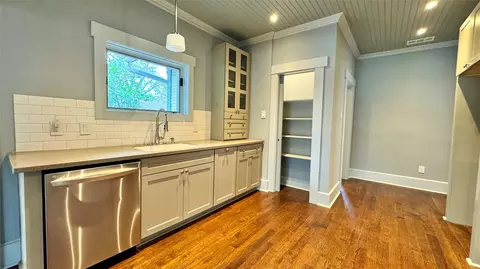 Kitchen - 218 Elm Dr, Terrell, TX 75160 photo 2 of 5