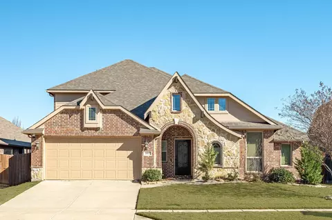 1017 Ponderosa Dr, Aubrey, TX 76227