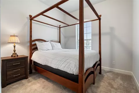 Bedroom - 1000 Lamp Post Ln, Argyle, TX 76226 photo 3 of 3