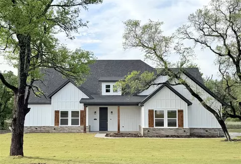 1008 Sabrina Ct, Weatherford, TX 76085