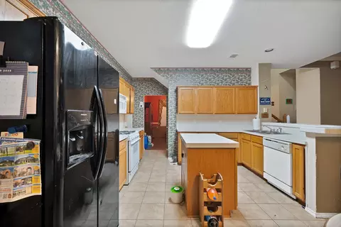 Kitchen - 2127 Rustic Ridge Dr, Keller, TX 76248 photo 3 of 3