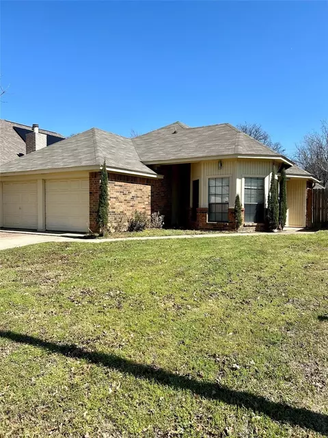 4131 Crossgate Ct, Arlington, TX 76016