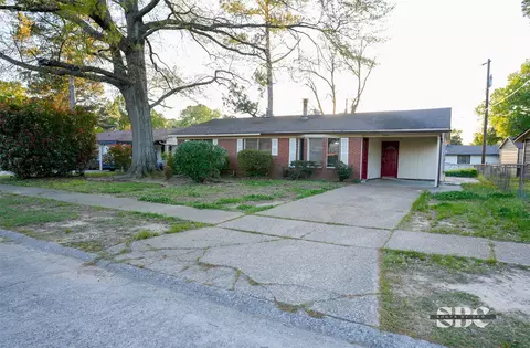 7504 W Canal Blvd, Shreveport, LA 71108