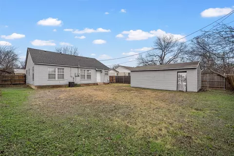 Exterior - 3104 Fadal Ave, Waco, TX 76708 photo 2 of 2