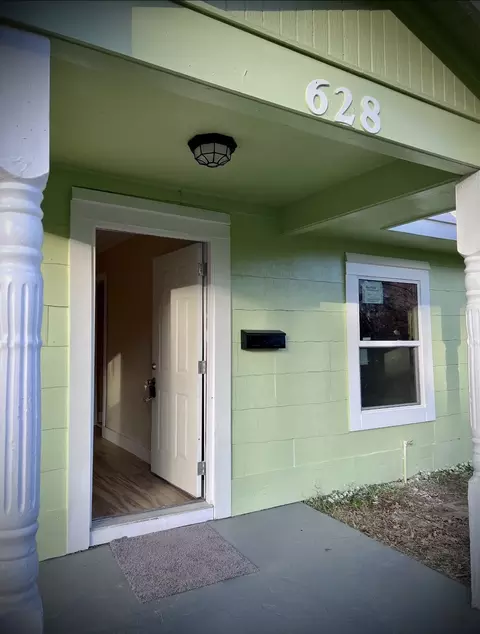 628 Harrison St, Shreveport, LA 71106