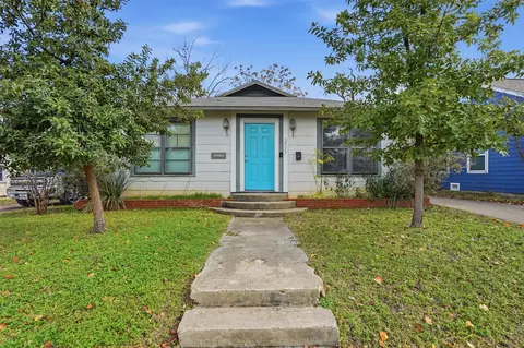 2517 Wayside Ave, Fort Worth, TX 76110