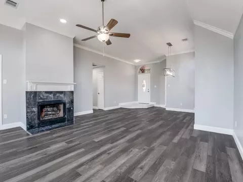 Living - 5810 Kittyhawk Dr, Rowlett, TX 75089 photo 5 of 7