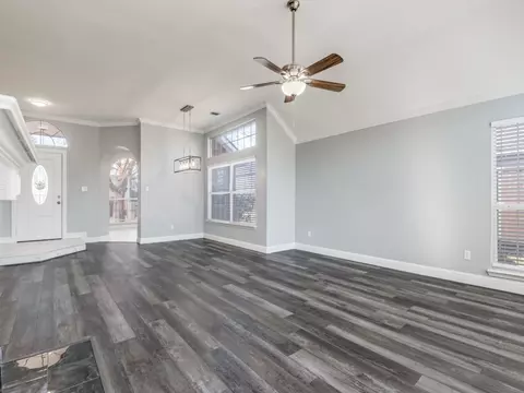 Living - 5810 Kittyhawk Dr, Rowlett, TX 75089 photo 6 of 7