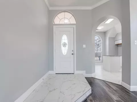 Entry Way - 5810 Kittyhawk Dr, Rowlett, TX 75089 photo 1 of 2