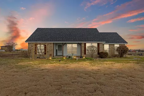 108 Horseshoe Bnd, Leonard, TX 75452