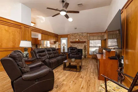 4150 Cedar Dr, Grapevine, TX 76051 photo 4