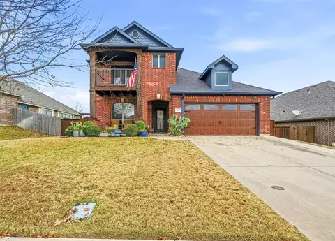 3817 Regent St, Midlothian, TX 76065