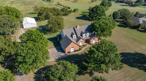 476 County Road 260, Gainesville, TX 76240