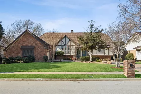 3313 Hidalgo St, Irving, TX 75062