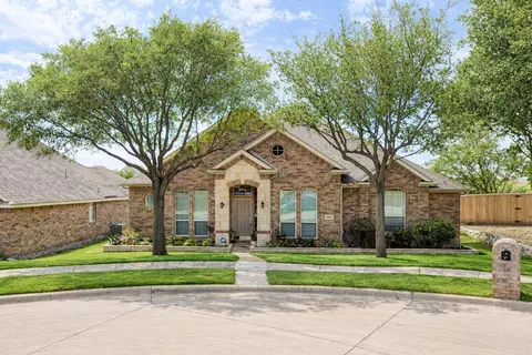 4601 Eden Dr, Garland, TX 75043