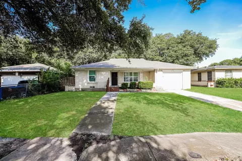 2155 Gaylord Dr, Dallas, TX 75227