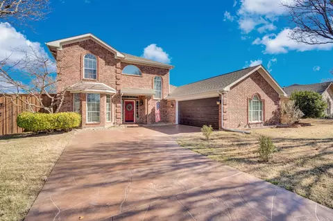 205 Nocona Dr, Waxahachie, TX 75165