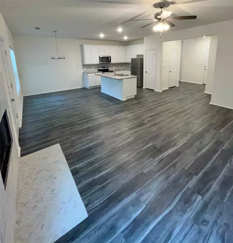 Living - 103 E 15th St, Bonham, TX 75418 photo 2 of 3