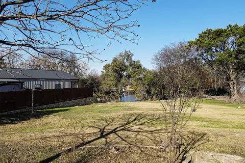 1306 Keechi Trl, Granbury, TX 76048