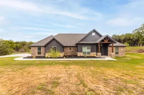 136 Cottongame Rd, Weatherford, TX 76088