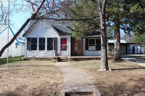 1329 Clarence St, Haltom City, TX 76117