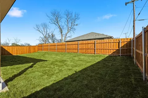 Exterior - 714 Bethlehem St, Terrell, TX 75160 photo 2 of 3