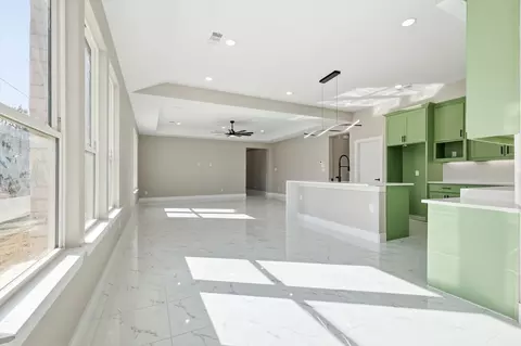 Living - 714 Bethlehem St, Terrell, TX 75160 photo 3 of 4