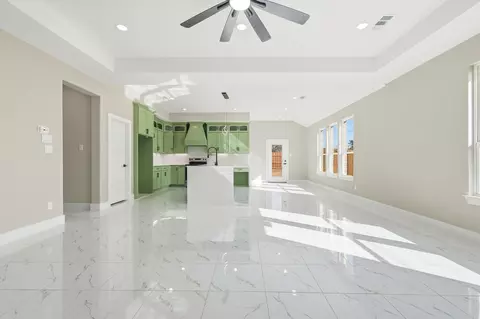 Living - 714 Bethlehem St, Terrell, TX 75160 photo 4 of 4