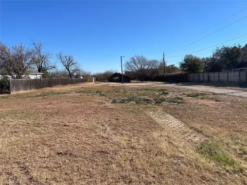5619 Buffalo Gap Rd, Abilene, TX 79606
