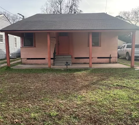 245 Elmwood St, Shreveport, LA 71104